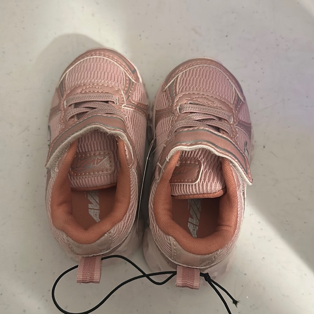 Baby Avia shoes size 5